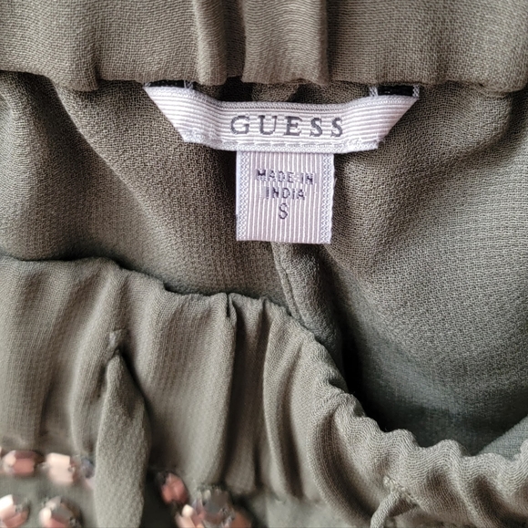 Guess army green short - Picture 4 of 4